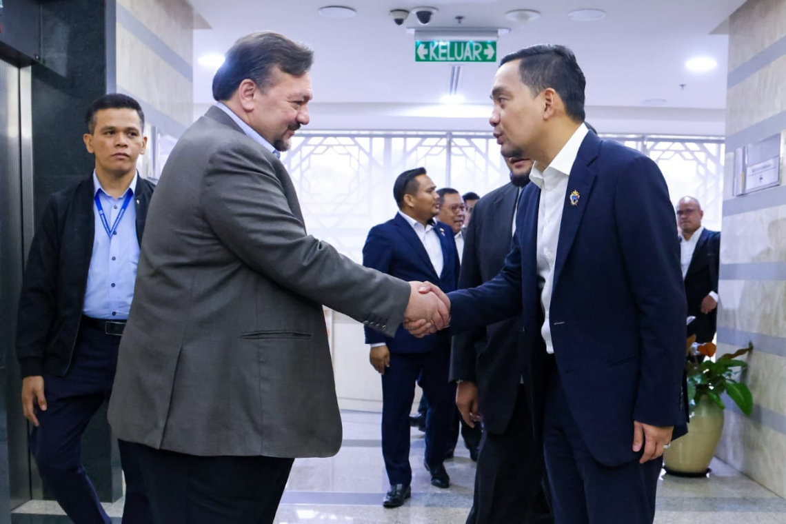 Sesi Kunjungan Hormat Menteri Besar Johor Ke MOF